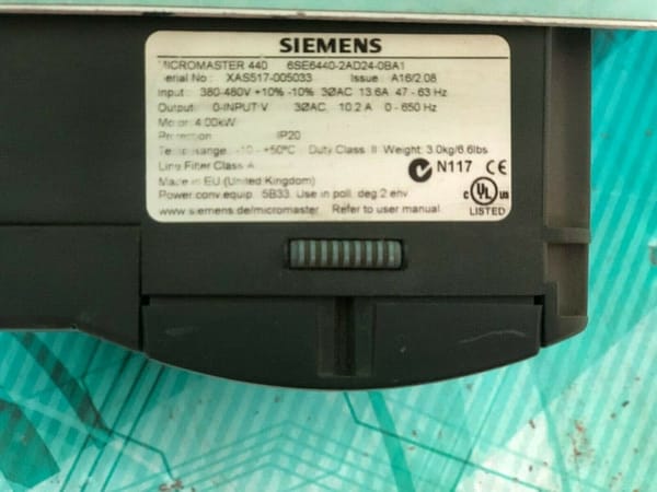 Siemens 6SE6440-2AD24-0BA1. Siemens Micromaster 440. 4.0kW. (UK / EU Read)